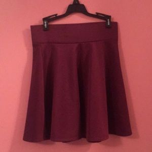 short maroon skater skirt